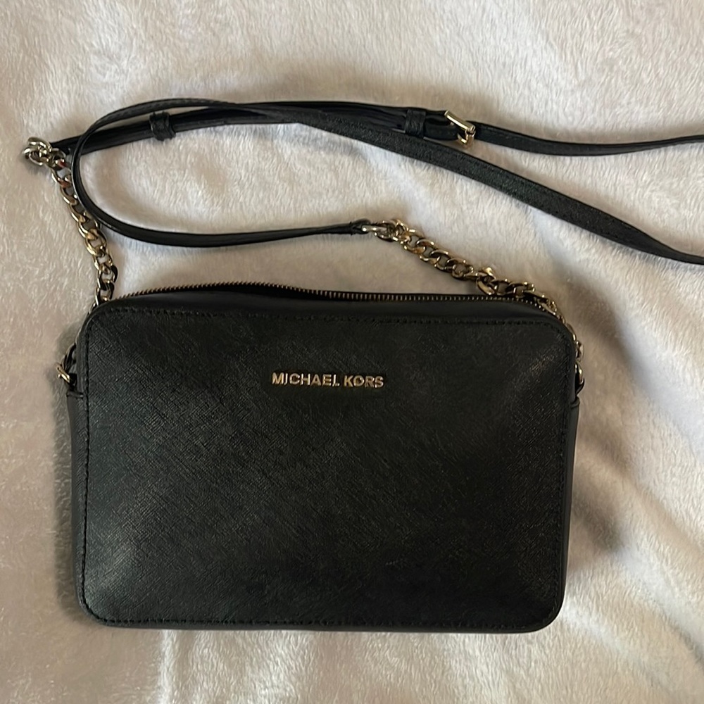 Micheal Kors Crossbody Purse